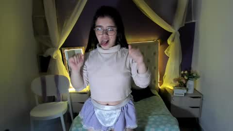 Ingrid petite online show from December 21, 2024, 8:00 pm