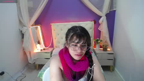 Ingrid petite online show from January 15, 2025, 6:54 am