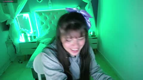 Ingrid petite online show from January 22, 2025, 1:31 am