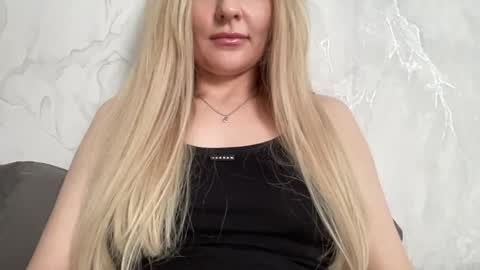 iniva05 online show from March 31, 2026, 1:22 pm