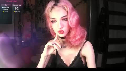 Snapshot of ink_pleasure chatting on September 14, 2025, 1:49 am Pleasure With Rita online show from September 14, 2025, 1:49 am