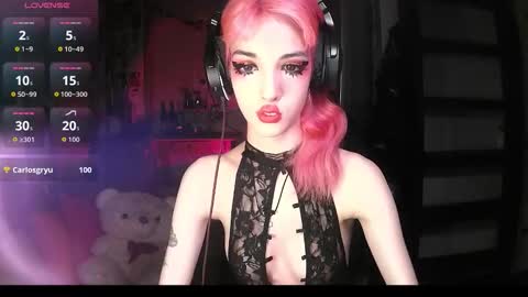 Snapshot of ink_pleasure chatting on October 15, 2025, 1:06 am Pleasure With Rita online show from October 15, 2025, 1:06 am