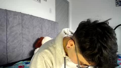 lyan onlyfans n linda online show from March 19, 2026, 3:49 pm