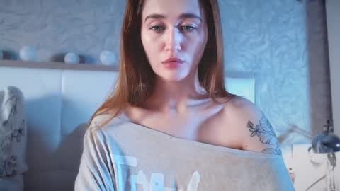 Snapshot of innnita chatting on October 5, 2025, 2:59 pm Lina online show from October 5, 2025, 2:59 pm