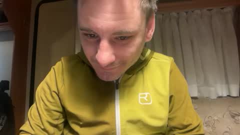 Snapshot of innocent__bystander chatting on January 12, 2026, 9:47 am innocent__bystander online show from January 12, 2026, 9:47 am