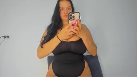 ALESSIA online show from October 25, 2025, 9:53 pm