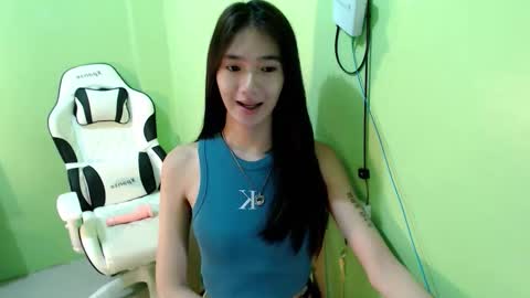 Snapshot of innocent_reign69 chatting on October 6, 2025, 8:28 pm Reign online show from October 6, 2025, 8:28 pm