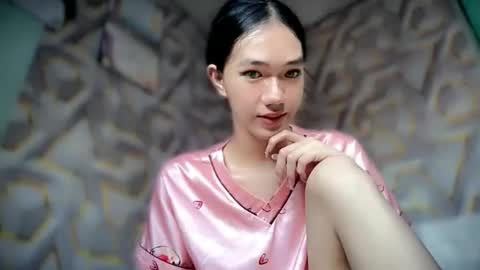 Reign online show from May 18, 2026, 3:13 am