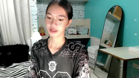 Reign online show from May 27, 2026, 7:33 pm