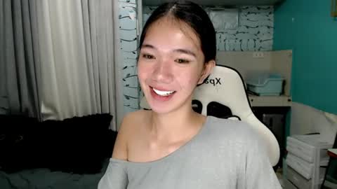 Reign online show from June 15, 2026, 9:28 pm