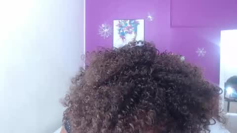 Snapshot of innocent_sexybaby chatting on November 3, 2025, 8:32 pm innocent_sexybaby online show from November 3, 2025, 8:32 pm