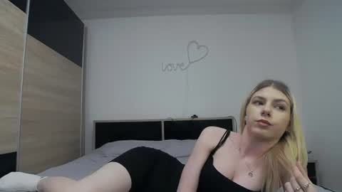 innocentangel2 online show from June 18, 2026, 6:56 pm