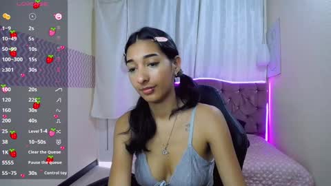 Snapshot of inocent_luna chatting on December 6, 2024, 4:06 pm Luna moon online show from December 6, 2024, 4:06 pm