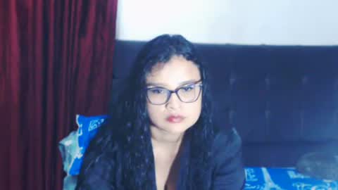 Snapshot of inouebleach chatting on November 3, 2025, 9:27 pm NATASHA online show from November 3, 2025, 9:27 pm