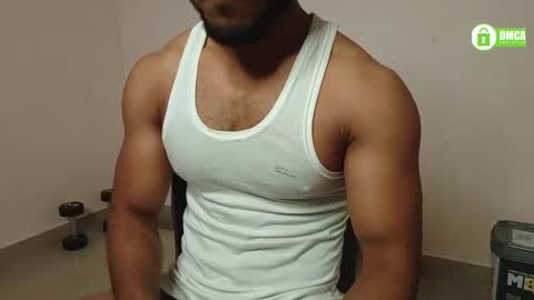 Snapshot of insanestud_miles chatting on December 25, 2024, 5:26 pm Miles online show from December 25, 2024, 5:26 pm