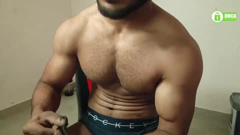Snapshot of insanestud_miles chatting on December 27, 2024, 5:26 pm Miles online show from December 27, 2024, 5:26 pm