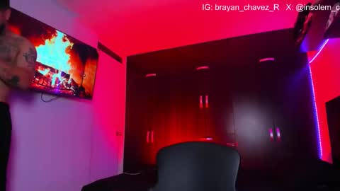 Snapshot of insolemnia chatting on October 19, 2025, 5:41 am Brayan Chavez online show from October 19, 2025, 5:41 am