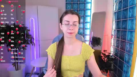 Alice online show from September 10, 2025, 5:40 am