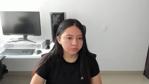 Snapshot of inthegreenway chatting on September 18, 2025, 6:10 pm Iris 3 online show from September 18, 2025, 6:10 pm