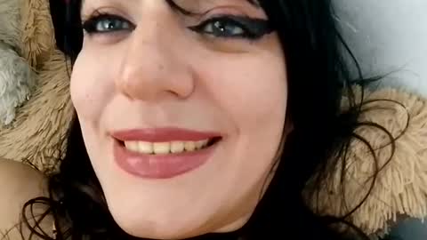 Little Gretchen online show from September 18, 2025, 5:26 pm