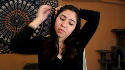 Snapshot of intimatetales chatting on December 19, 2024, 6:56 pm Africa online show from December 19, 2024, 6:56 pm