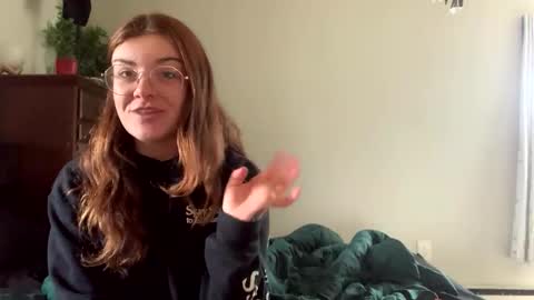 Snapshot of intothewoodswego chatting on March 23, 2026, 7:18 pm IntoTheWoodsWeGo online show from March 23, 2026, 7:18 pm