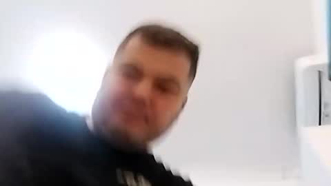 ionutionut333333 online show from March 26, 2026, 3:39 pm