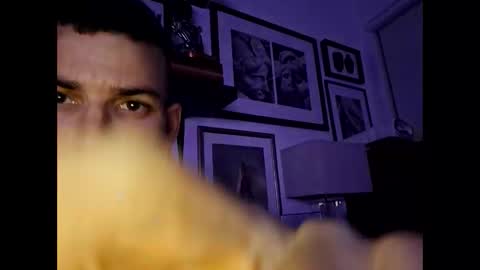 irenardo1 online show from March 11, 2026, 5:35 am