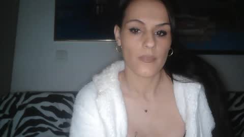 irene online show from November 26, 2025, 10:49 am