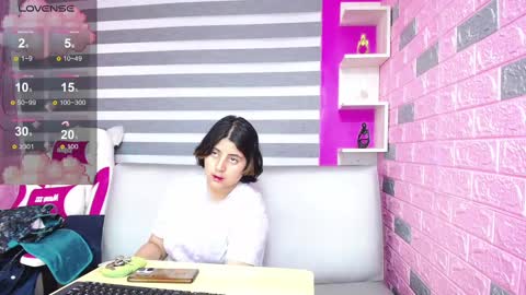 Snapshot of irene_16 chatting on January 18, 2025, 12:15 pm IRENE online show from January 18, 2025, 12:15 pm