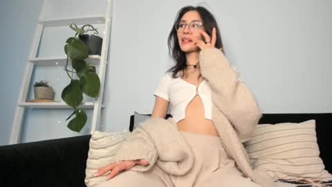 Snapshot of irenehabibi chatting on March 4, 2025, 5:56 pm Irene online show from March 4, 2025, 5:56 pm