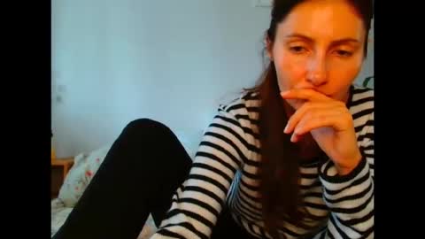 irina online show from October 10, 2025, 7:51 am