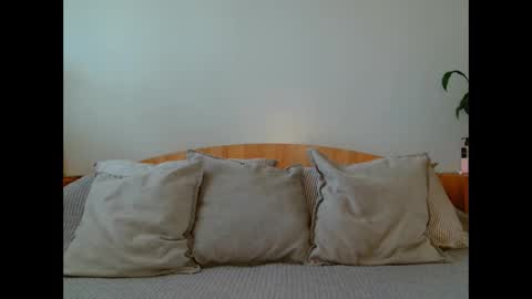 irina online show from March 3, 2026, 9:37 am