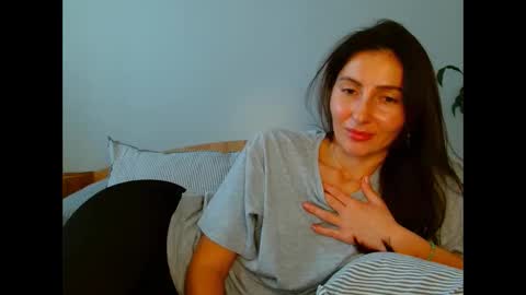 Snapshot of irina9793 chatting on March 30, 2026, 9:43 am irina online show from March 30, 2026, 9:43 am