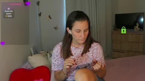 Snapshot of irina_05 chatting on December 10, 2024, 10:05 pm IRINA online show from December 10, 2024, 10:05 pm