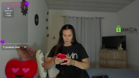Snapshot of irina_05 chatting on January 18, 2025, 11:22 pm IRINA online show from January 18, 2025, 11:22 pm