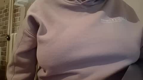 Snapshot of irinnak chatting on February 22, 2025, 8:09 pm IrinnaK online show from February 22, 2025, 8:09 pm