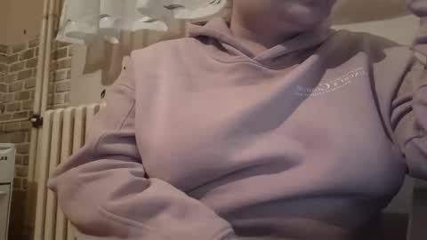 Snapshot of irinnak chatting on February 25, 2025, 6:53 pm IrinnaK online show from February 25, 2025, 6:53 pm