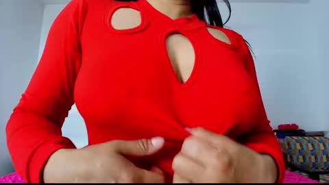 Snapshot of iris_blue_ chatting on September 9, 2025, 2:33 am Iris  online show from September 9, 2025, 2:33 am