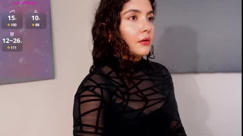 Instagram iris caprice online show from December 12, 2024, 1:53 am