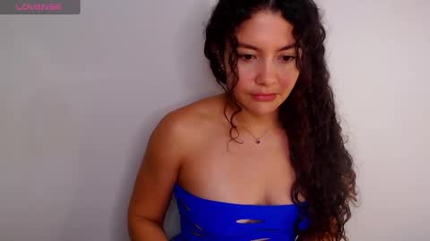 Instagram iris caprice online show from February 28, 2025, 2:53 am