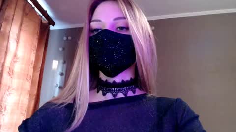 Lily online show from March 5, 2026, 3:08 pm