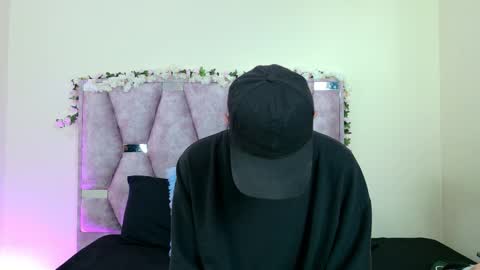 Iris online show from February 22, 2026, 5:22 pm