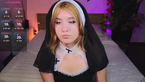 Snapshot of iris_rain chatting on October 20, 2025, 9:43 am Iris online show from October 20, 2025, 9:43 am