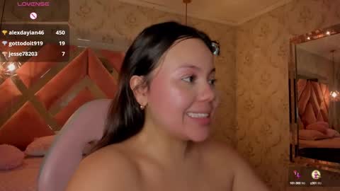 Mia  online show from February 26, 2025, 4:14 pm