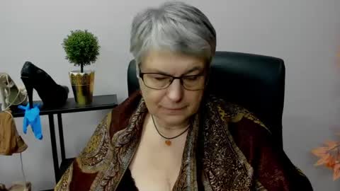 I R I S online show from January 3, 2025, 10:09 am