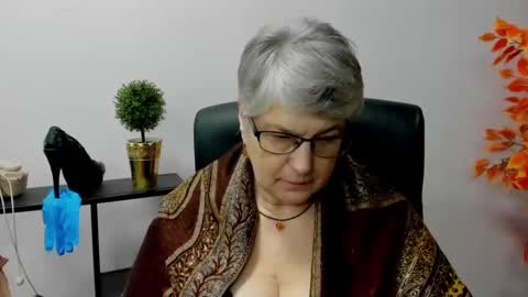 I R I S online show from January 30, 2025, 10:50 am