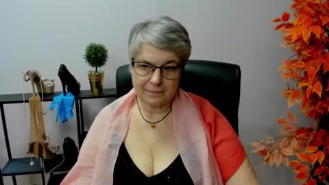 I R I S online show from January 31, 2025, 10:31 am
