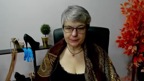 I R I S online show from February 13, 2025, 7:56 am
