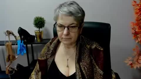 I R I S online show from February 21, 2025, 10:28 am